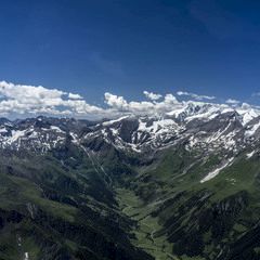 Flugwegposition um 09:09:27: Aufgenommen in der Nähe von Gemeinde Untertauern, Österreich in 2460 Meter